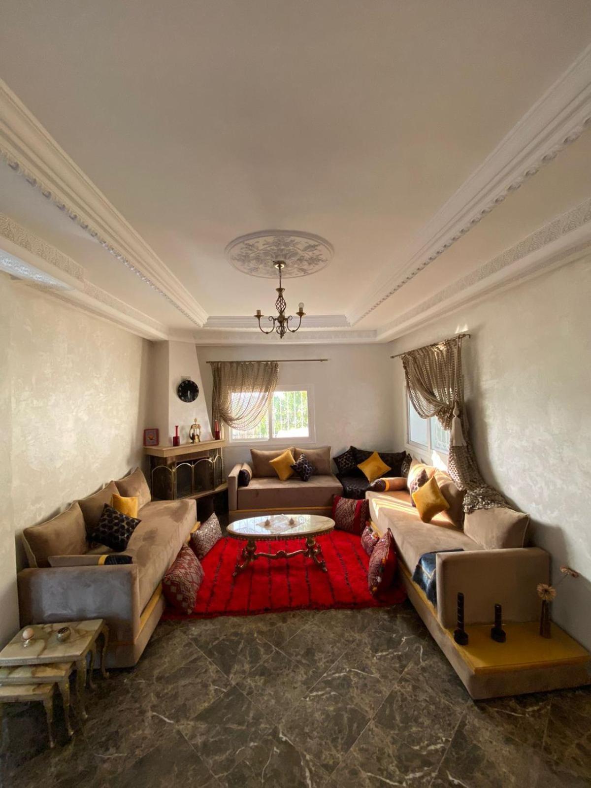 Villa Haja - Beautiful With A Private Pool! Imouzzer du Kandar